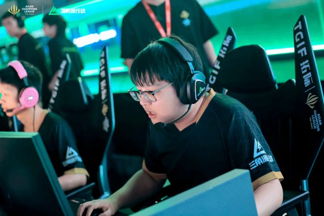 下场对澳大 下场对澳大