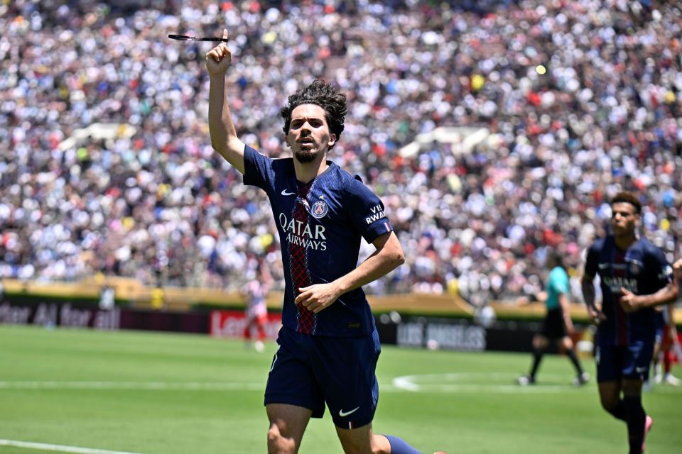 掀起了一场 掀起了一场