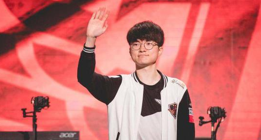 背後影響 背後影響