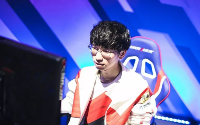 动回应批评 动回应批评