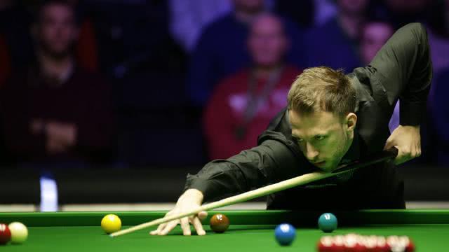 两连胜的背 两连胜的背