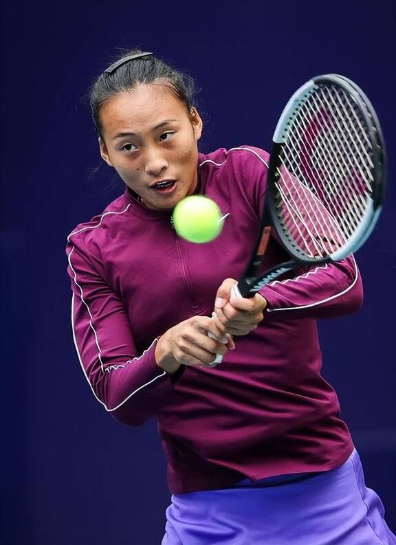 除了战术执 除了战术执