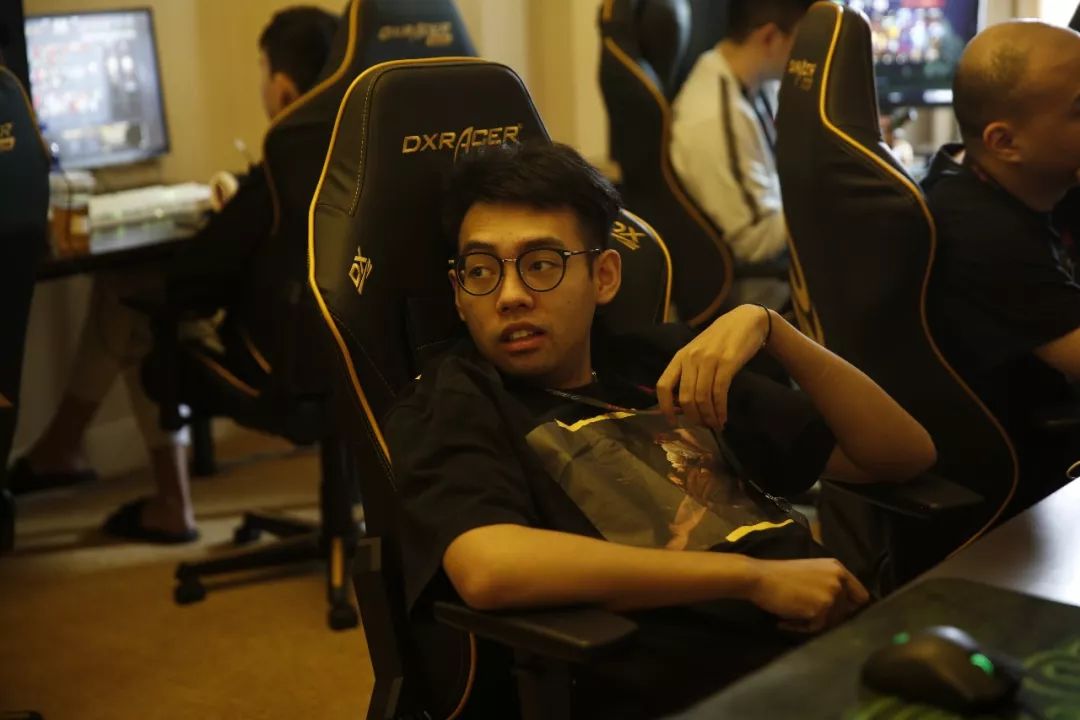 球的果断 球的果断