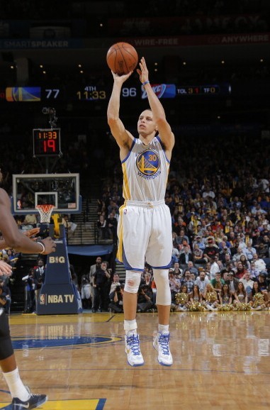 第一次触球 第一次触球