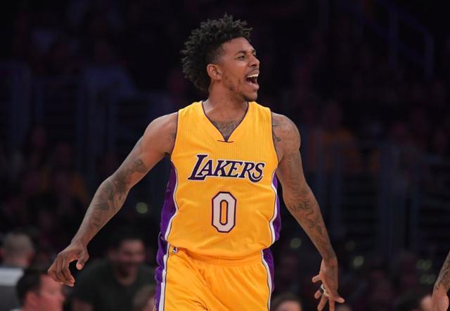 行的对手 行的对手